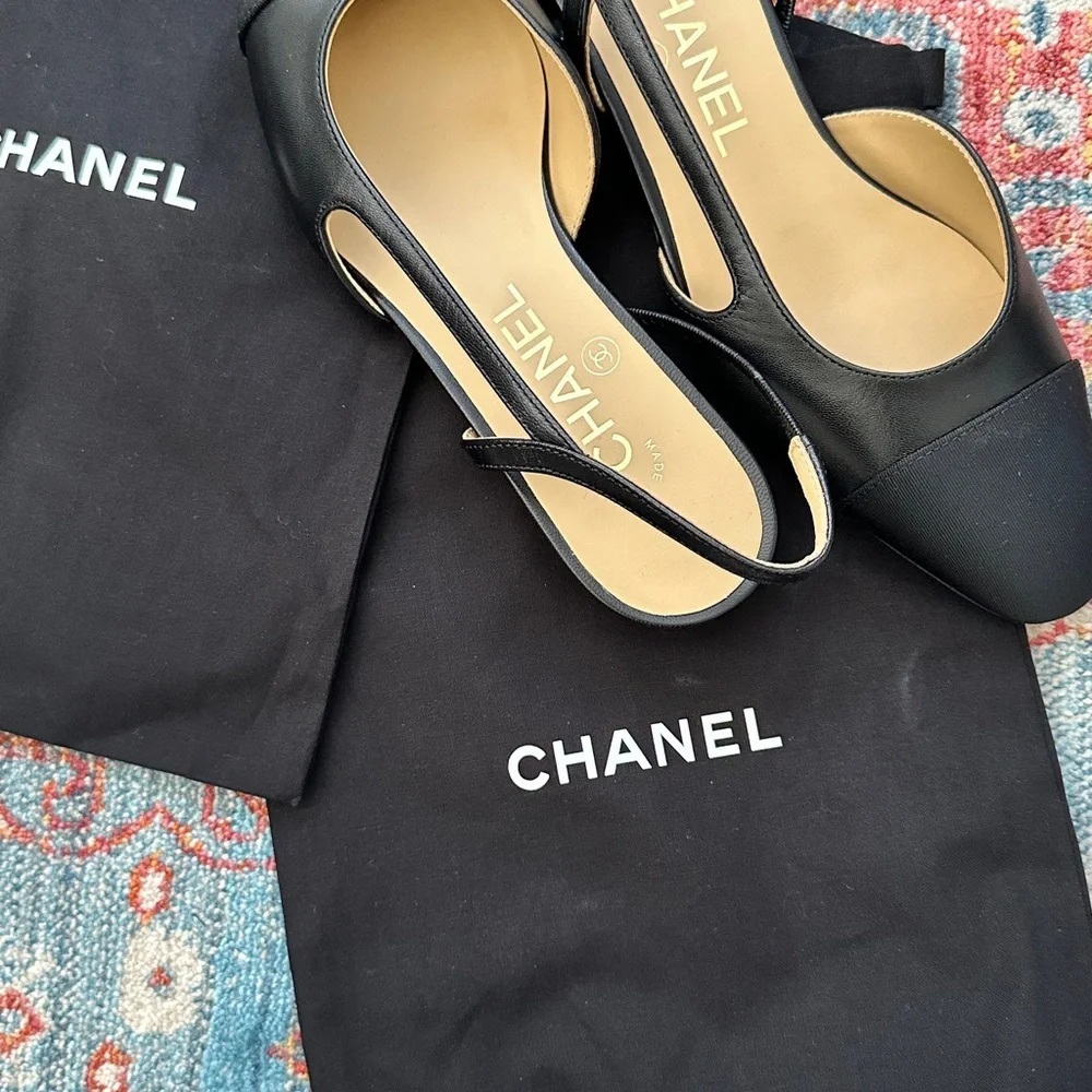 Chanel‎ coco flat sling backs
